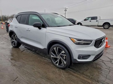 Volvo XC40 2021 Volvo XC 40 T5 R-Design 2021 2.0L 2.0 Benzyna 248KM, zdjęcie 4