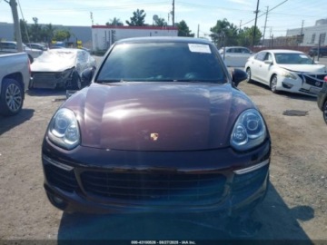 Porsche Cayenne III 2018 Porsche Cayenne Platinum Edition 2018 3.6l 3.6 Benzyna 300KM, zdjęcie 7