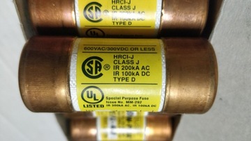 Предохранитель замедленного действия Bussmann LPJ-40SP