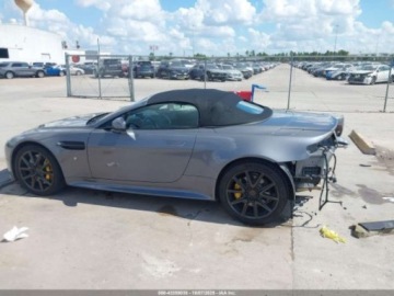 Aston Martin V8 Vantage III 2012 Aston Martin V8 Vantage S 2012 4.7l 4.7 Benzyna 430KM, zdjęcie 2