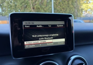 Mercedes Klasa A W176 Hatchback 5d Facelifting 200 156KM 2015 Mercedes-Benz Klasa A 1.6 156 KM gwarancja FABRYCZNY LAKIER bezwypadkow, zdjęcie 24