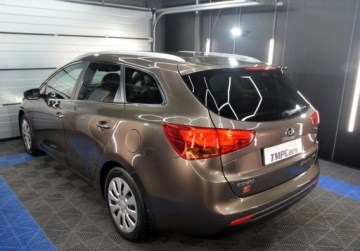 Kia Ceed II Kombi 1.6 CRDi 128KM 2014 Kia Ceed Automat_Kamera cofania_PL Salon_ 1.6 Diesel 128KM, zdjęcie 22