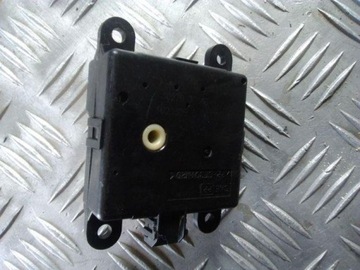 3027030840 VENTILY ŘÍDÍCÍ RADIÁTOR 1.3 16V 46 1999 MAZDA DEMIO (DW)