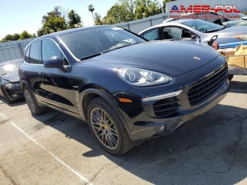 Porsche Cayenne II SUV Facelifting 3.0 E-Hybrid 416KM 2016 Porsche Cayenne 2016 PORSCHE CAYENNE SE HYBRID, 3.0 Hybryda 416KM