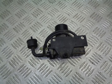 PUMPIČKA ZÁMKU CENTRÁLNÍHO VOLVO V40 412773