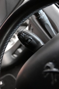 Peugeot 208 I Hatchback 5d Facelifting 1.2 PureTech 82KM 2018 Peugeot 208 I TECH EDITION 1.2MPI 83KM *BOGATA* Piękna Wersja! Jedyna TAKA!, zdjęcie 22