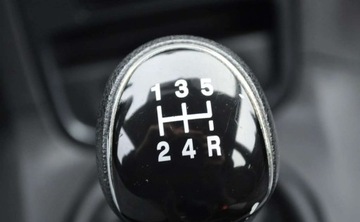 Ford Fiesta VII Hatchback 3d Facelifting 1.25 82KM 2017 Ford Fiesta LIFT 1.25 Benzyna Klimatyzacja Cz.parkowania 1.2 Benzyna 82KM, zdjęcie 29