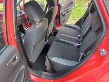 Ford Fiesta VII 2014 Samochód osobowy Ford Fiesta 1.6 TDCI, zdjęcie 9