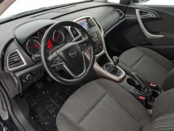 Opel Astra J Sports Tourer 2.0 CDTI ECOTEC 160KM 2010 Opel Astra Klima Navi Tempomat Serwis Gwarancja 2.0 Diesel 160KM, zdjęcie 18