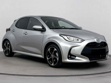 Toyota Yaris IV Hatchback Facelifting 1.5 Hybrid Dynamic Force 130KM 2025 Od ręki - Executive 1.5 Hybrid 130KM | Podgrzewane fotele!, zdjęcie 1