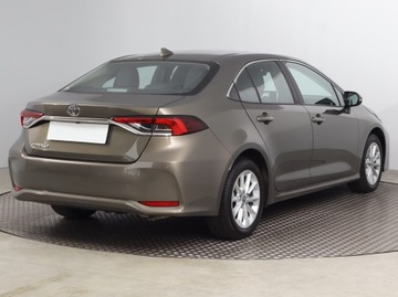 Toyota Corolla XII Sedan 1.5 VVT-i 125KM 2022 Toyota Corolla 1.5 VVT-i, Salon Polska, zdjęcie 4