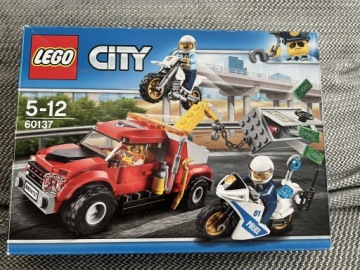 LEGO City 60137 Полицейский эскорт