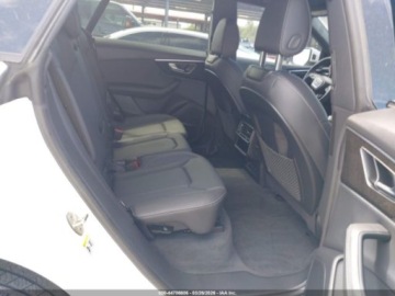Audi Q8 2024 Audi Q8 PREMIUM PLUS 55 TFSI QUATTRO, 2024r., 4x4, 3.0L 3.0 Hybryda 335KM, zdjęcie 9