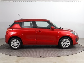 Suzuki Swift VI Hatchback Facelifting 1.2 DualJet SHVS 83KM 2021 Suzuki Swift 1.2, Salon Polska, VAT 23%, Klima, zdjęcie 5
