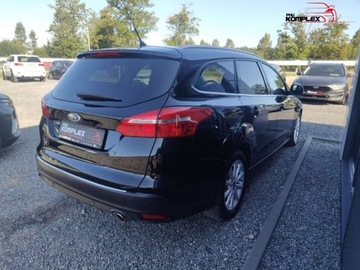 Ford Focus III Kombi Facelifting 2.0 TDCi 150KM 2016 Ford Focus 2.0 TDCI 150KM Titanium Bogate Wyposazenie Gwarancja 2.0 Diesel, zdjęcie 4