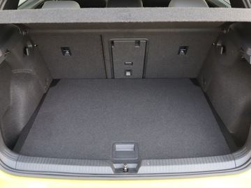 Volkswagen Golf VIII Variant 1.5 eTSI 150KM 2023 VW Golf 1.5 eTSI, Salon Polska, 1. Właściciel, zdjęcie 13
