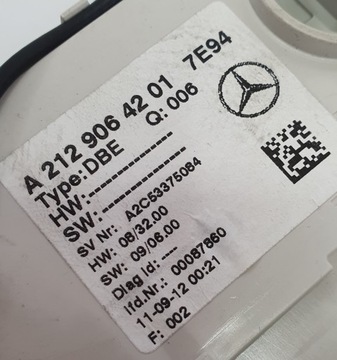 LAMPA OSVĚTLENÍ KABINY MERCEDES W212