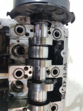 ГОЛОВКА 038103373R VW AUDI SKODA SEAT 1.9 TDI