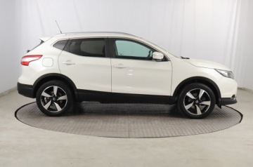 Nissan Qashqai II Crossover 1.2 DIG-T 115KM 2017 Nissan Qashqai 1.2 DIG-T, Salon Polska, zdjęcie 5