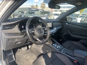 Skoda Octavia IV Kombi 2.0 TDI SCR 200KM 2022 Skoda Octavia RS 2.0 TDI 200KM 4x4 Head-Up Matrix, zdjęcie 11