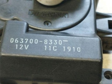 0637008330 VENTILY ŘÍDÍCÍ RADIÁTOR 85 2002 TOYOTA RAV 4 II (_A2_)
