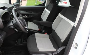 Citroen Berlingo III Osobowy M 1.5 BlueHDi 102KM 2022 Citroen Berlingo Berlingo M 1.5 BlueHDI Feel SS 1.5 Diesel 102KM, zdjęcie 7