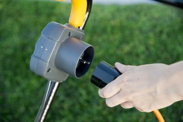 МОЩНЫЙ Скарификатор ЭЛЕКТРИЧЕСКИЙ АЭРАТОР ТРАВЫ STIGA SV 213 XXL