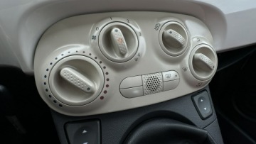 Fiat 500 II Hatchback 3d 1.2 69KM 2009 Fiat 500 Benzyna Zarejestrowany Ubezpieczony, zdjęcie 19