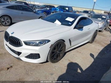 BMW Seria 8 II 2019 BMW Seria 8 2019r., M850ix, od ubezpieczalni 4.4 Benzyna 523KM, zdjęcie 2