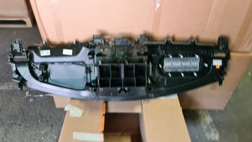 LAND ROVER DEFENDER L633 DESKA ČERNÁ ORIGINÁLNÍ