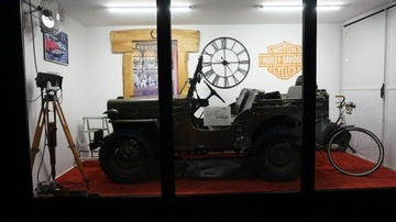 Jeep 1963 Jeep Willys zarejestrowany w Polsce., zdjęcie 21