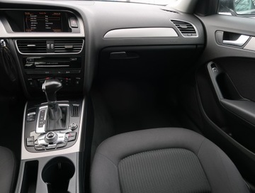 Audi A4 B8 Avant Facelifting 1.8 TFSI 170KM 2014 Audi A4 1.8 TFSI, Automat, Navi, Xenon, Bi-Xenon, zdjęcie 7