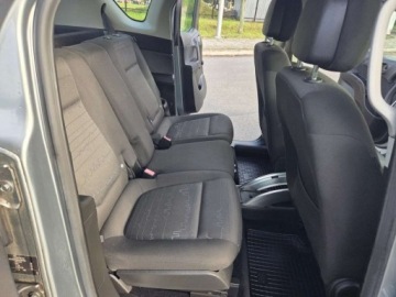 Opel Meriva II Mikrovan 1.4 Turbo ECOTEC 120KM 2010 Opel Meriva Kamera Cofania Aluminiowe felgi 1.4 Benzyna 120KM, zdjęcie 15