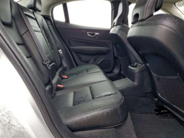 Volvo S60 III 2022 Volvo S60 2022 Volvo S60 Recharge Plug-In Hybrid T8 PHEV R-Design Expressio, zdjęcie 10