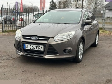 Ford Focus III Kombi 1.0 EcoBoost 125KM 2012 Ford Focus 1.0 EcoBoost STart-Stopp-System Trend 125KM 2012r, zdjęcie 1