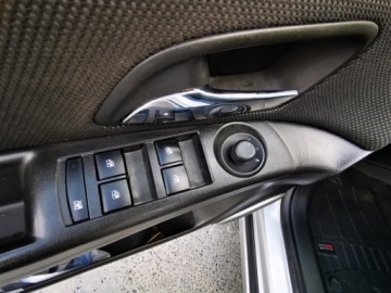 Chevrolet Cruze Sedan 2.0 VCDI 16V DOHC 163KM 2012 CHEVROLET CRUZE 2.0 16V 163KM * Automat * Salon Polska* Nawigacja * Kamer, zdjęcie 20