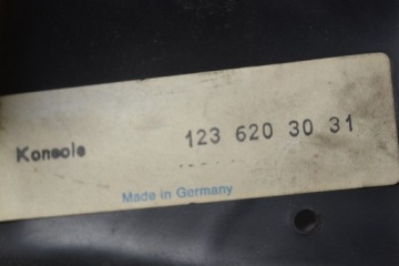 Mercedes W123 Розетка маятника, переднее правое крепление