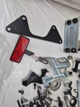 SUZUKI GSR 600 06 - 10 СМЕСЬ ВИНТОВ