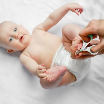 Набор для ухода за ногтями Babyono зеленый