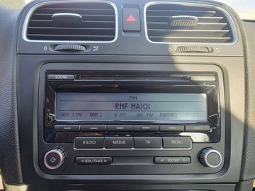 Volkswagen Golf VI Variant 1.6 TDI-CR DPF BlueMotion 105KM 2010 Volkswagen Golf 1.6 TDI 105 KM, Klimatyzacja,, zdjęcie 15