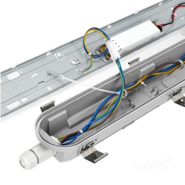 Profesjonalna Lampa LED wodoodporna liniowa 120cm 36W 4000K na parking