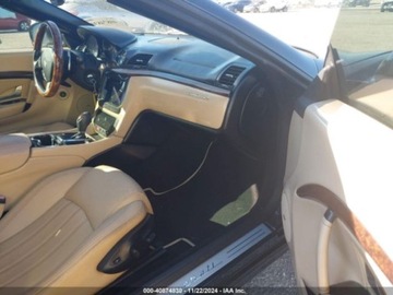 Maserati GranTurismo 2013 Maserati GranTurismo 2013 4.7l 4.7 Benzyna 433KM, zdjęcie 9