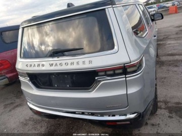 Jeep Wagoneer II 2022 Jeep Grand Wagoneer Series III 2022 6.4 Benzyna 471KM, zdjęcie 4