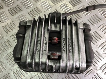 CHEVROLET CORVETTE C4 5.7 TŘMEN LEVÝ ZADNÍ 84-91