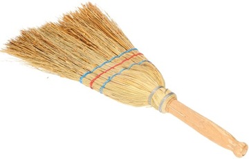 МАЛЕНЬКАЯ СОЛОМНАЯ МЕТЛА 20 СМ, РУЧКА ИЗ РИСОВОЙ СОЛОМЫ