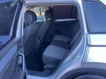 Volkswagen Tiguan II SUV Facelifting 2.0 TDI 150KM 2021 Volkswagen Tiguan 2.0 diesel 150 KM automat zarej w PL zadbany mozliw, zdjęcie 13