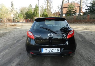 Mazda 2 II Hatchback 5d 1.3 86KM 2010 Mazda 2 ekonomiczna niezawodna 5drzwi Klima 1.3 Benzyna 86KM, zdjęcie 17