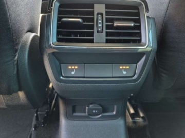 Skoda Karoq Crossover Facelifting 1.5 TSI ACT 150KM 2022 Skoda Karoq Virtual ACC DSG Kessy Hak Smart link 1.5 Benzyna 150KM, zdjęcie 32