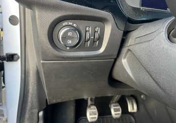 Opel Corsa F Hatchback 5d 1.2 Turbo 100KM 2021 Opel Corsa 1.2 Benzyna 100 KM LED Kamera Sensor Sport Czujniki Virtual coc, zdjęcie 13