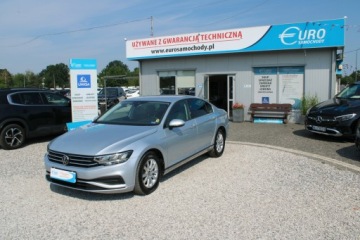 Volkswagen Passat B8 Variant Facelifting 2.0 TDI SCR 150KM 2022 Volkswagen Passat ESSENCE LED F-vat